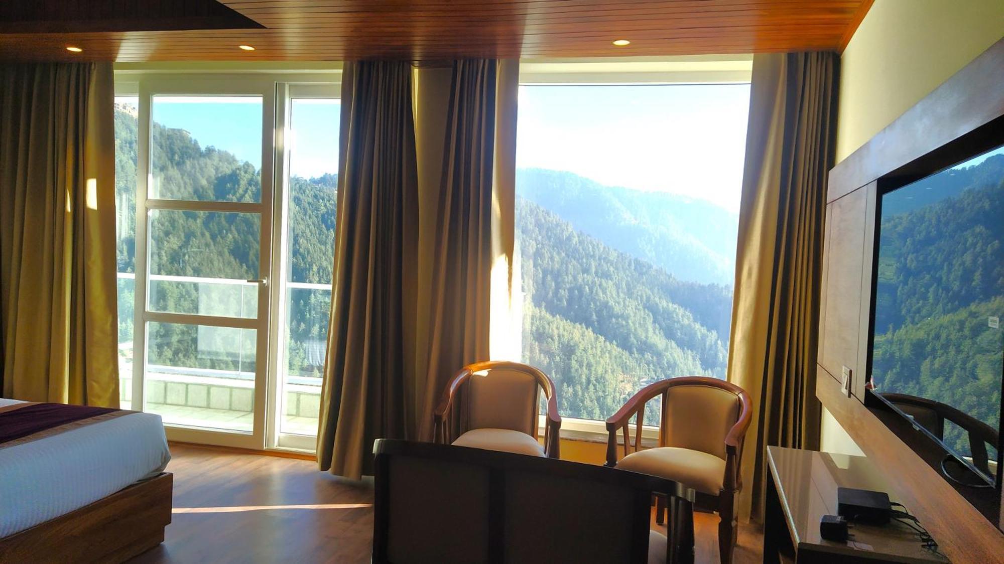 The Retreat Mashobra, Shimla Hotel Exterior photo