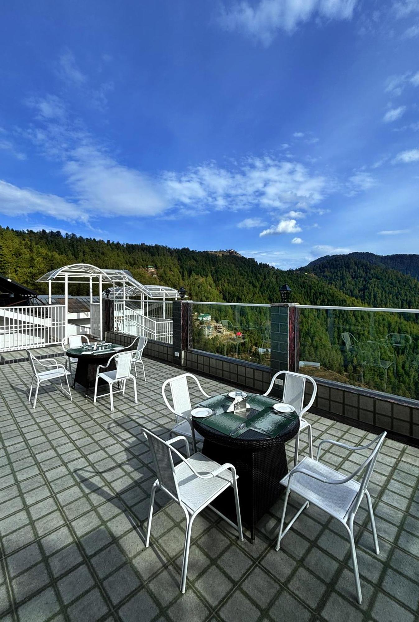 The Retreat Mashobra, Shimla Hotel Exterior photo